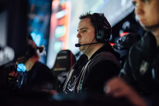 AdmiralBulldog: что не так с WePlay? Никто не будет ставить 7-минутный дилей на стриме