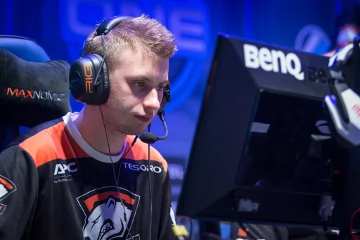 Byali присоединился к составу Izako Boars