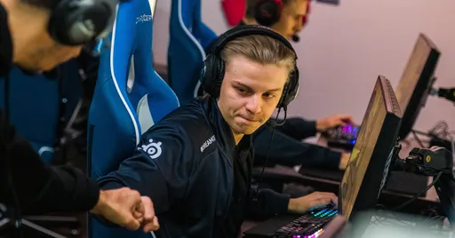 OG выиграла в стартовом матче на ESL Pro League Season 13