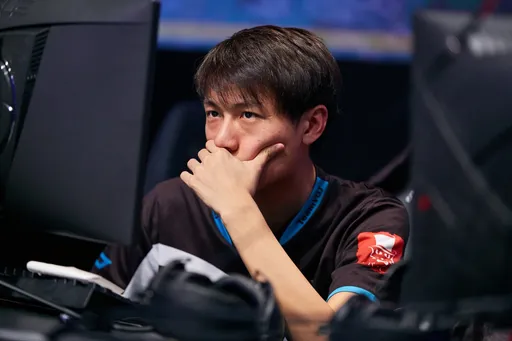 EHOME одолела Elephant и прошла в гранд-финал отборочных на The International 10 для Китая