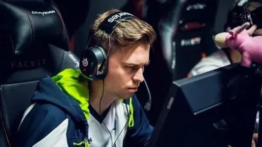 Dima раскритиковал администрацию FACEIT после исключения lollipop21k из лиги