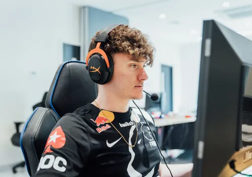 Junior может присоединиться к составу Extra Salt по CS:GO