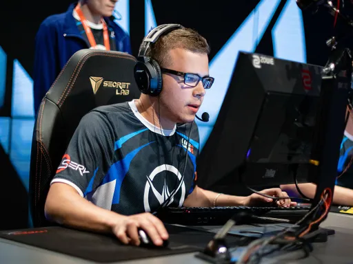 Тренер VP.Prodigy: Winstrike должна мне зарплату за три месяца