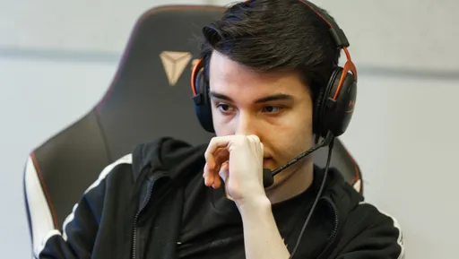 «Ceb, Faith_bian и 33» — Collapse назвал лучших офлейнеров в Dota 2