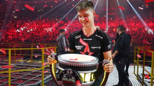 OverDrive: device вернётся в Astralis в начале 2022 года