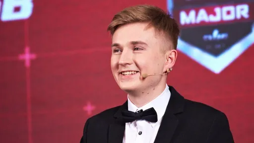 Petr1k о мейджоре: это первый за два года LAN при забитом стадионе. Там может поменяться абсолютно всё