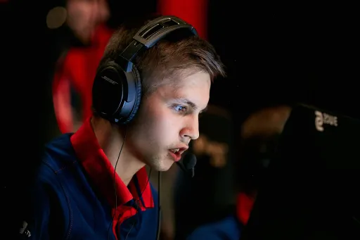 Akuma сменила игрока из-за DDOS-атаки в матче с Gambit на RMR-турнире для СНГ