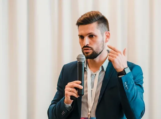 Сегрей Гламазда рассказал о причинах изменений составе