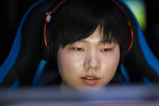 Elephant сразится с PSG.LGD за место на ONE Esports Singapore Major 2021