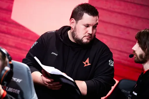 Zonic продолжит карьеру тренера команд по CS:GO после ухода из Astralis