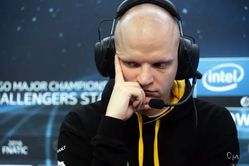 XTQZZZ покинул пост тренер Vitality по CS:GO