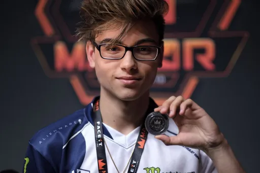 Twistzz пожаловался на проблемы со скинами агентов в CS:GO
