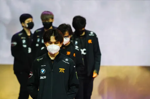 Fnatic покинула The International 10, заняв 9-12 место