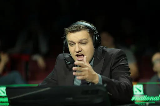 CaspeRRR раскритиковал Valve за равнодушное отношение к про-сцене Dota 2