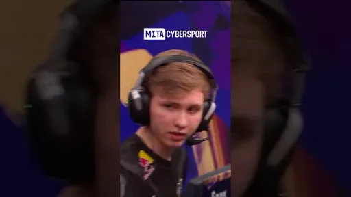 M0nesy хорош в клатче 2 в 4 на BLAST Premier World Final