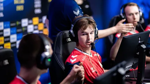 Device набил самый высокий рейтинг среди всех участников IEM Dallas 2023