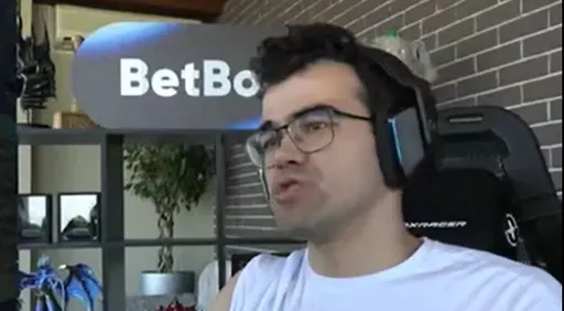 ТраВоМаН: если бы в Dota 2 не было бы так мало мидеров, я бы на пятёрке всех выносил