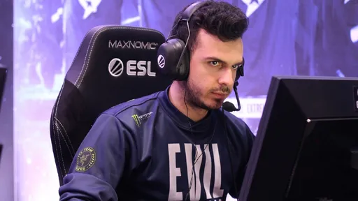 «Counter-Strike на всю жизнь!» – Tarik потроллил Riot Games