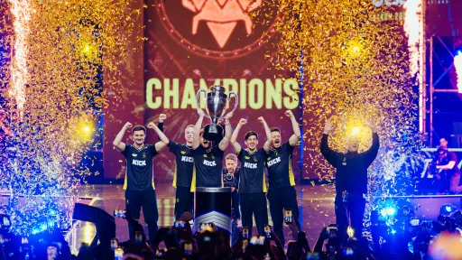 Vitality обошла Astralis и стала самой титулованной командой в истории CS