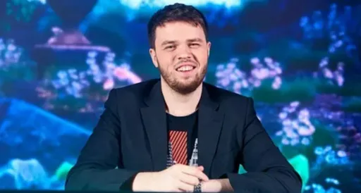 KingR: PARIVISION вроде собиралась состав сохранить до следующего The International