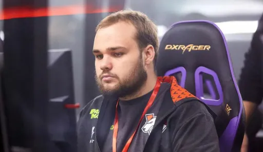 No[o]ne: читы в Dota 2 не особо помогают, это не Counter-Strike