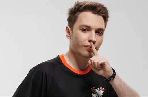 Xakoda о стагнации Dota 2: Valve стоит поучиться у Riot Games