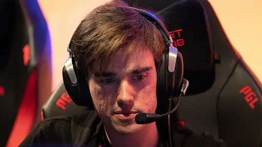 Spirit проиграла Gladiators во втором групповом этапе DreamLeague Season 20