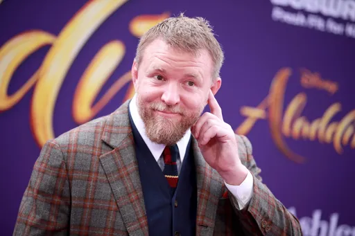 Гай Ричи: Роберт Дауни-младший отвечает за сценарий «Шерлок Холмс 3» и за весь проект