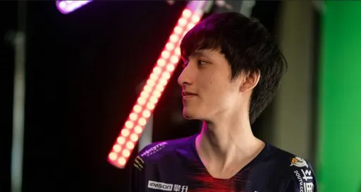 «Миссия выполнена» – Ame умер 5 раз за 1 карту против Team Falcons на TI 14