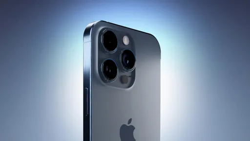 Apple продлила срок действия своего логотипа в России – это запустило слухи о возвращении