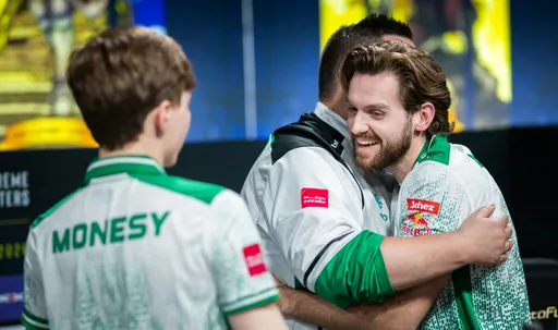 Falcons выиграла второй матч и прошла в сетку «2-1» на IEM Cologne Major 2026