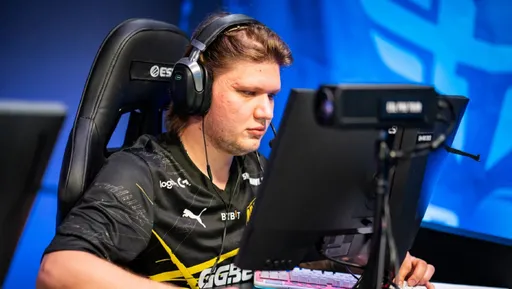 S1mple об инпут-лаге: три утюга подключил, каждый по 10 киллов забирает