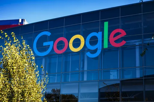 «Авито» начала готовить пользователей к запрету авторизации через Google