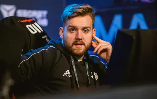 Team Falcons обыграла BetBoom Team и прошла на IEM Dallas 2025