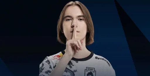 Team Spirit разгромила Astralis и прошла в плей-офф PGL Astana 2025