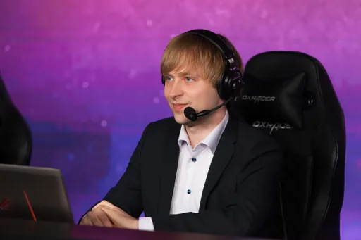 NS: в этом году TI как будто не существует, нет ажиотажа