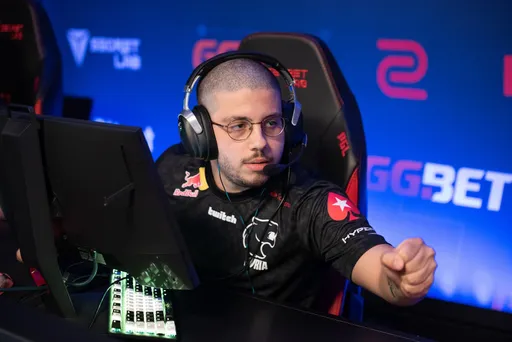 FURIA заработала вторую победу в группе B на EPL Season 15