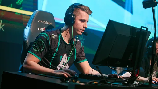 Handsken рассказал о разнице между двумя дивизионами DPC-лиги в Европе