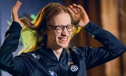 Misha: думаю, в LoL больше анимешников, но в «Доте» их тоже много