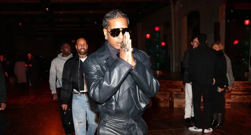 A24 представила новый фильм с рэпером A$AP Rocky и Дензелом Вашингтоном