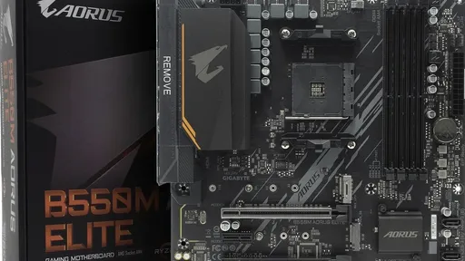 Материнская плата от Gigabyte продаётся за 13,3 тыс. рублей