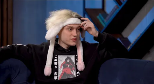 Nekoglai опубликовал разоблачающий ролик о полиции