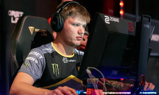 «За 5 минут сделали, это просто фристайл» – s1mple записал трек с FLORY