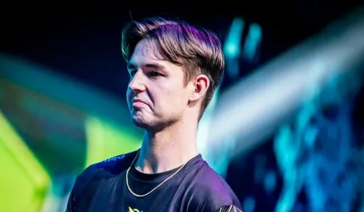 Device: два турнира с HooXi – два финала, Astralis становится лучше