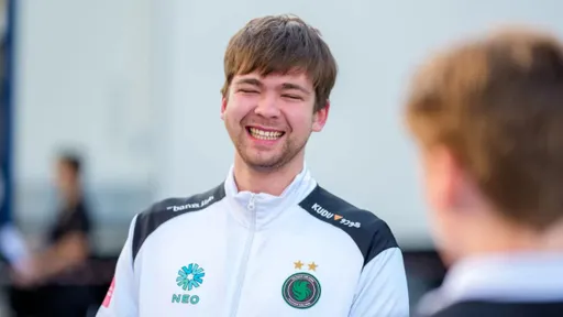 Malr1ne: Vazya выступил очень достойно за Team Falcons на DL S28