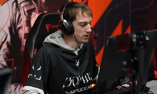 3DMAX обыграла FaZe Clan в групповой стадии IEM Krakow 2026
