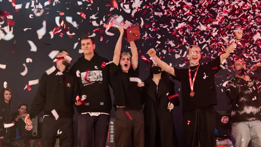 Команда fANDER стала чемпионом пятого сезона FONBET MEDIA ELEAGUE