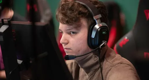 Слух: YEKINDAR, Perfecto и s1mple могли играть за одну команду