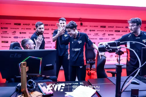 Во вторую стадию Perfect World Shanghai Major 2024 вышло 15 игроков из Бразилии