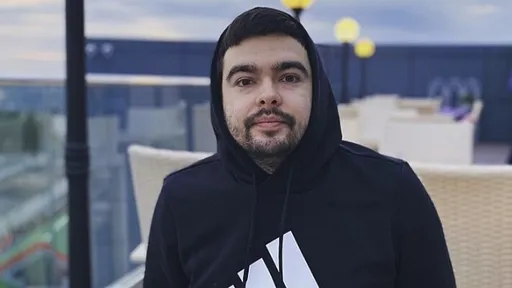 Коллектив stray228 проиграл команде LenaGol0vach на BetBoom Streamers Battle 9